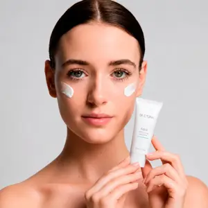 https://content.farmasi.pt/Product/1000268_64_4.webp